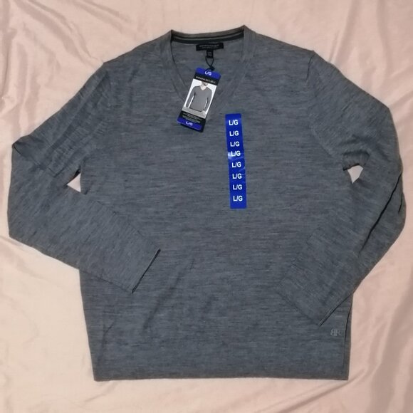 100% Merino Wool V-Neck Sweater, BNWT! - Picture 1 of 7